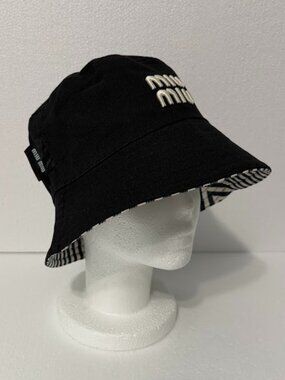 Women's Reversible Black Bucket Hat Striped Lining Logo Hat